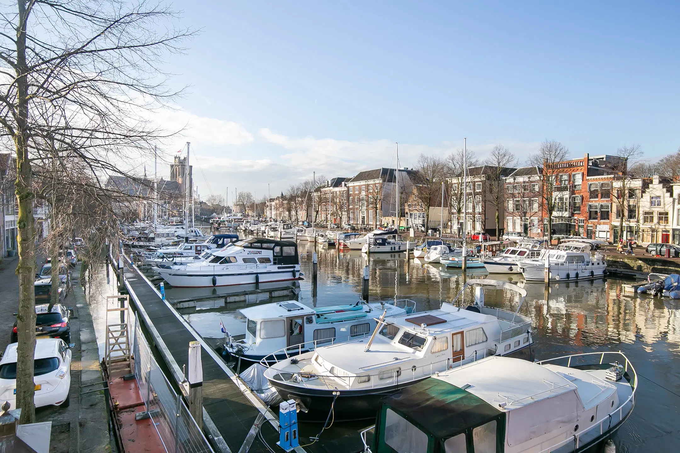 Dordrecht, Nieuwe Haven 23 - 24
