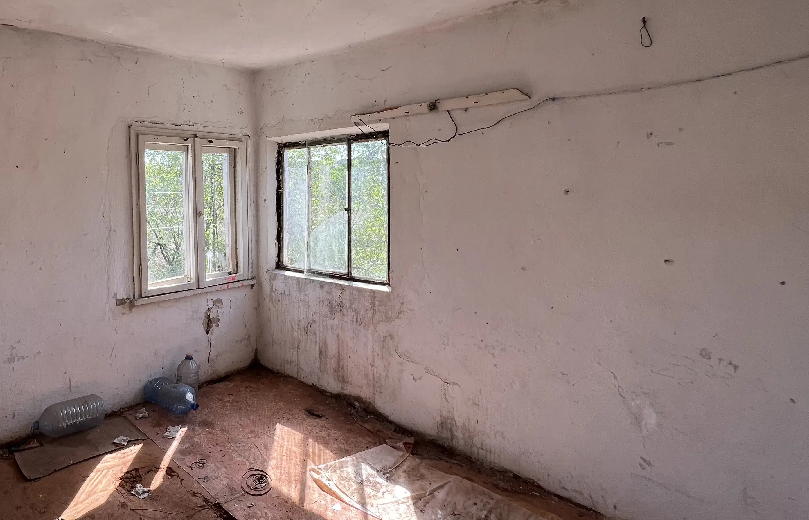 Twee verdiepingen tellend huis in Golyam Dervent - Bulgarije