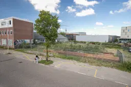 Perceel grond gelegen aan de Grasweg 44 en 46 te Amsterdam 