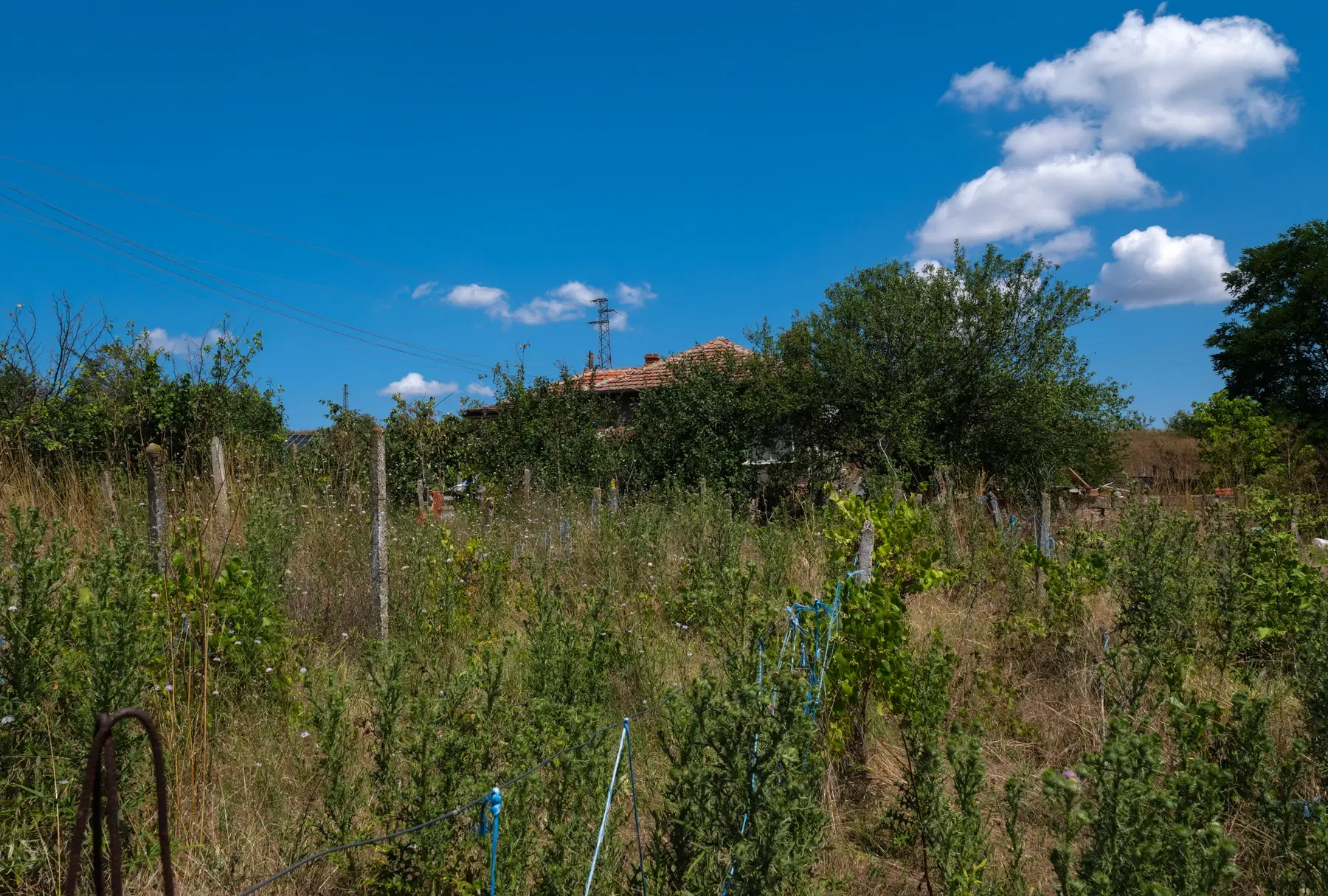 Huis op 2.040 m2 grond in Razdel - Bulgarije