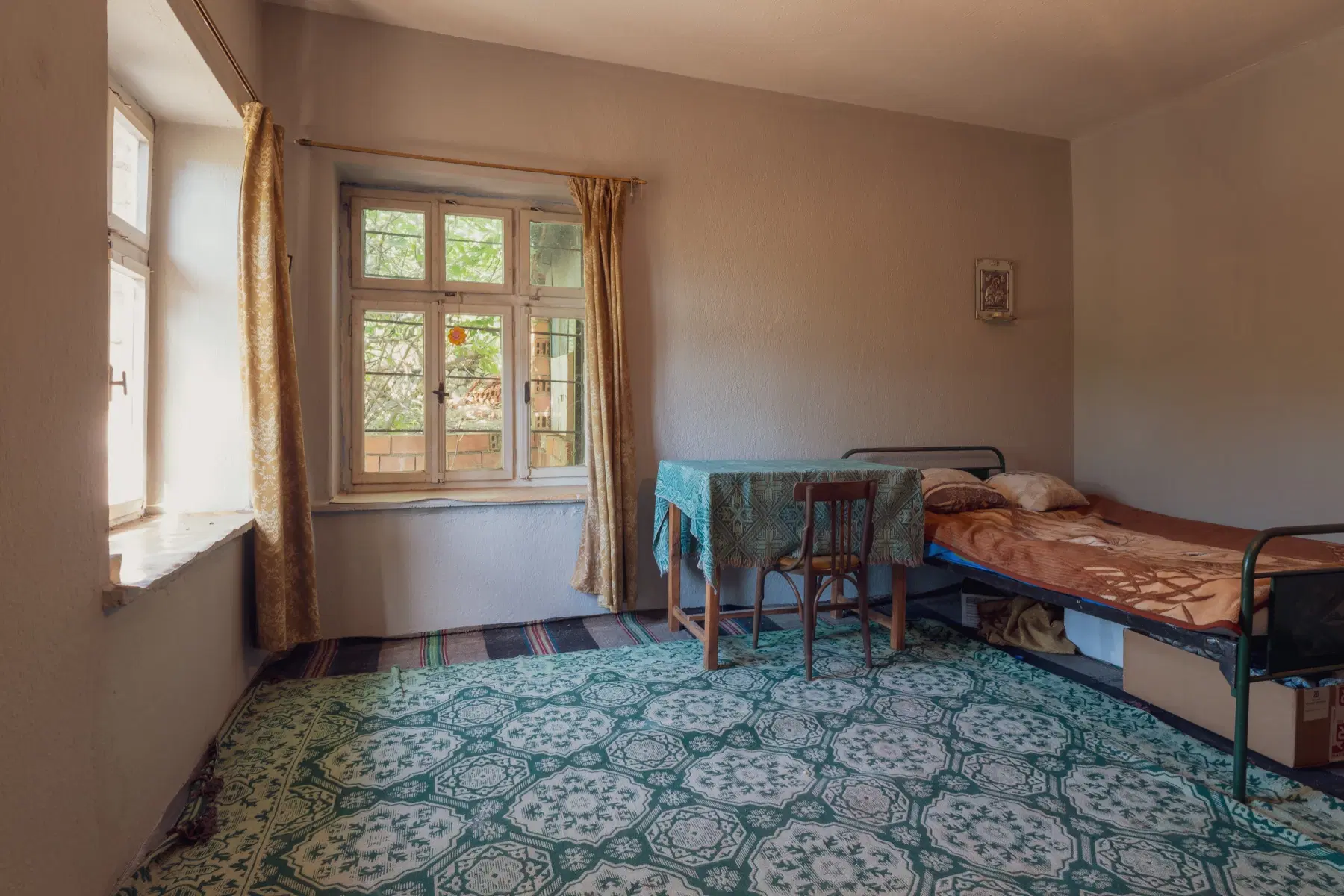 Huis op 2.564 m2 grond in Cherna Mogila - Bulgarije
