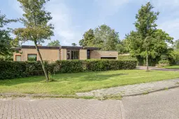 Badhoevedorp, Röntgenstraat 4