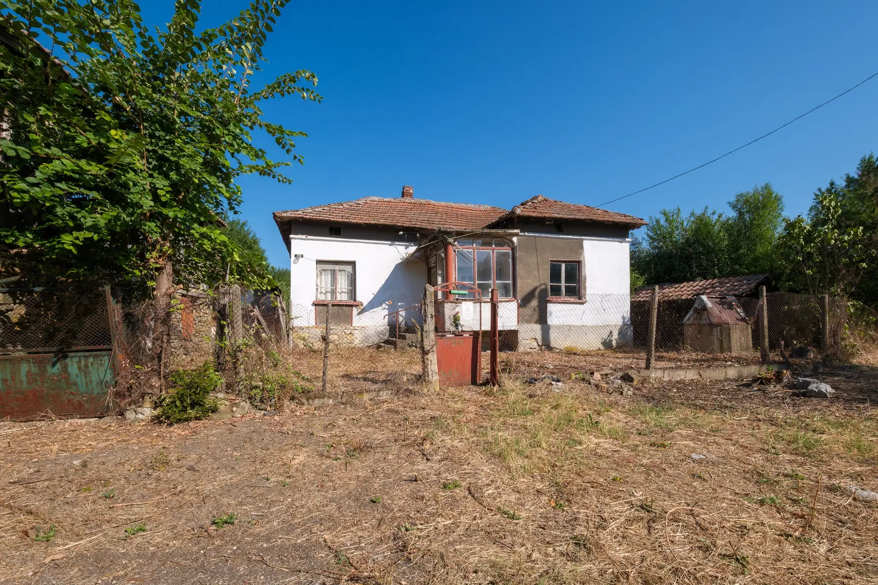 771 m² grond, huis & bijgebouw - Izvor Mahala, Vidin - Bulgarije