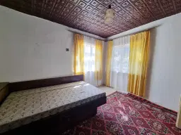 Boerderij, 3 huizen, bijgebouwen en 3.320 m2 met wijngaarden in Kladensti, Dobrich - Bulgarije