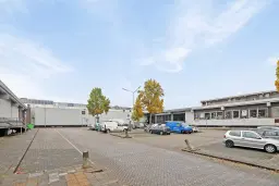 Nijmegen, Zwanenveld 6608 en 9068