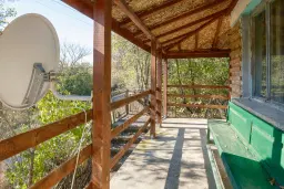 1.835 m² grond met huis en bijgebouw - Izvor Mahala - Bulgarije