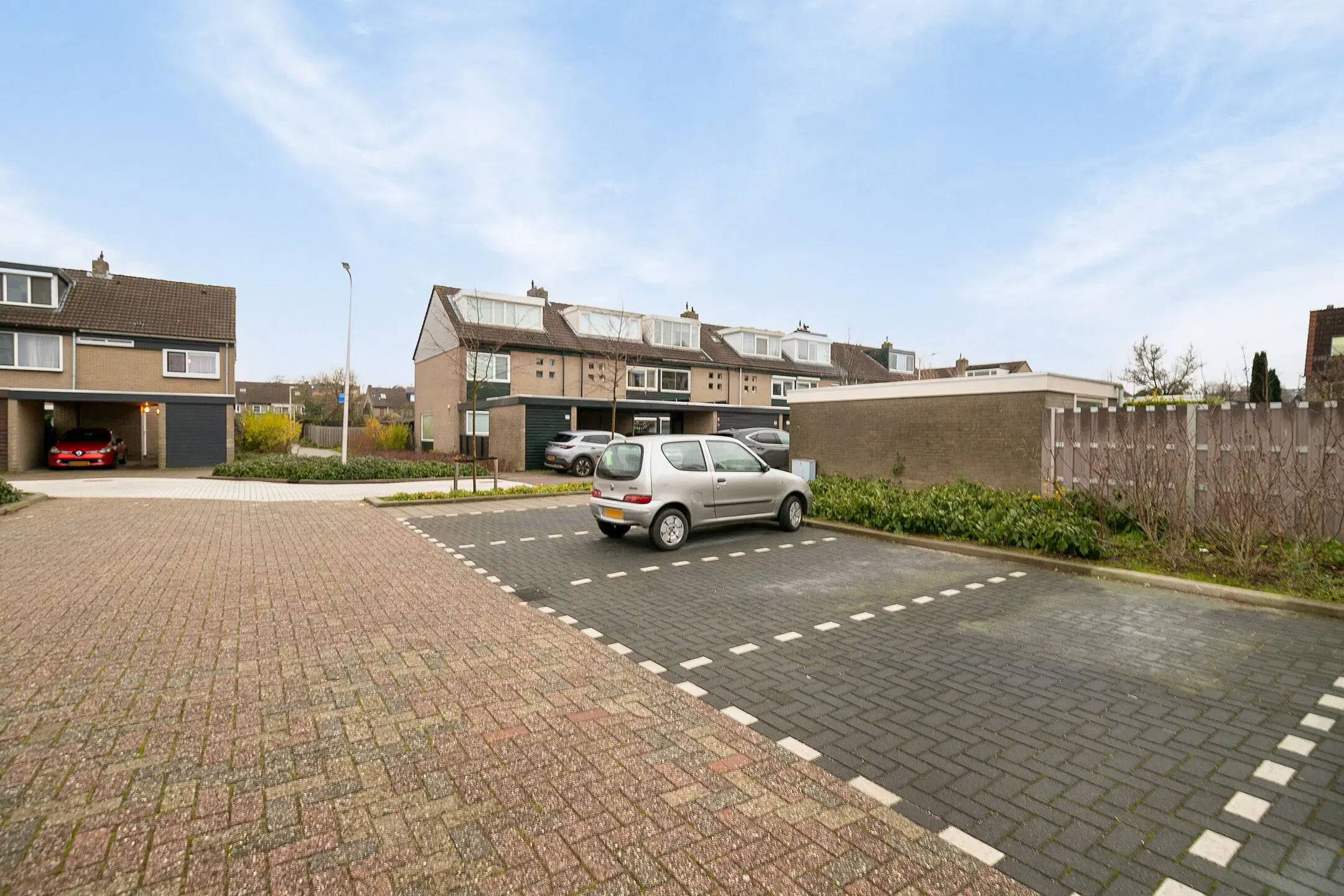 Capelle aan den IJssel, Maasdal 83