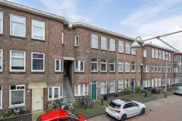 's-Gravenhage, Larensestraat 126