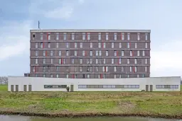Hotel aan de Bennebroekerweg 530-532 te Hoofddorp