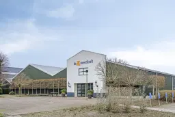 Hotel aan de Bennebroekerweg 530-532 te Hoofddorp