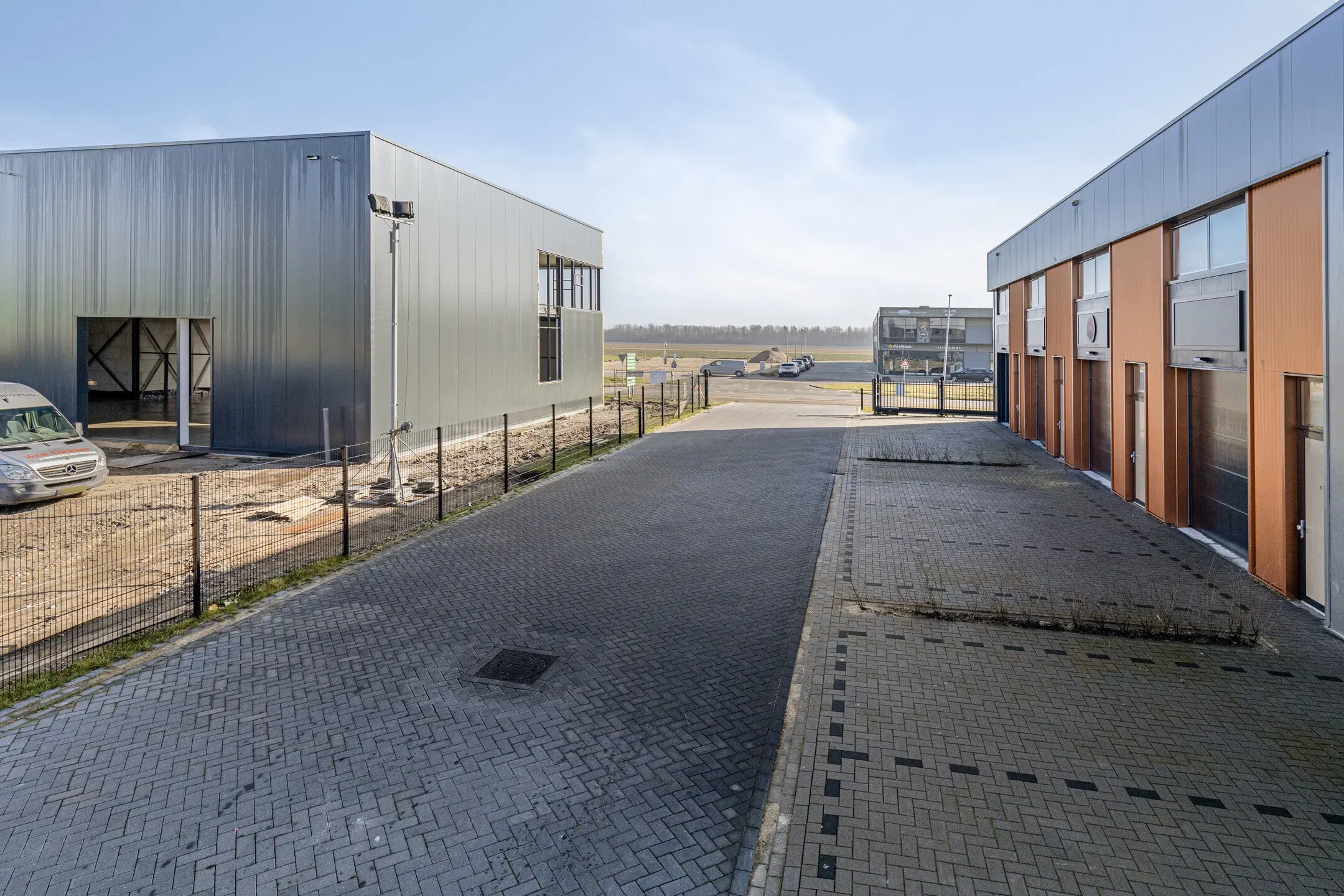 Combinatieveiling Middenmeer, Agriport 3-12 en 3-13