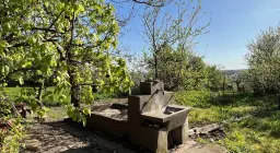 Gezinswoning met 800 m² grond met fruitbomen in Ovcha Mogila, Veliko Tarnovo - Bulgarije