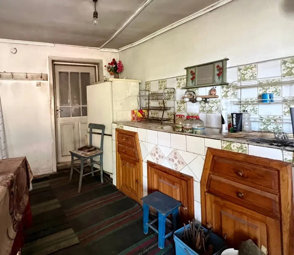 Gezinswoning met 800 m² grond met fruitbomen in Ovcha Mogila, Veliko Tarnovo - Bulgarije