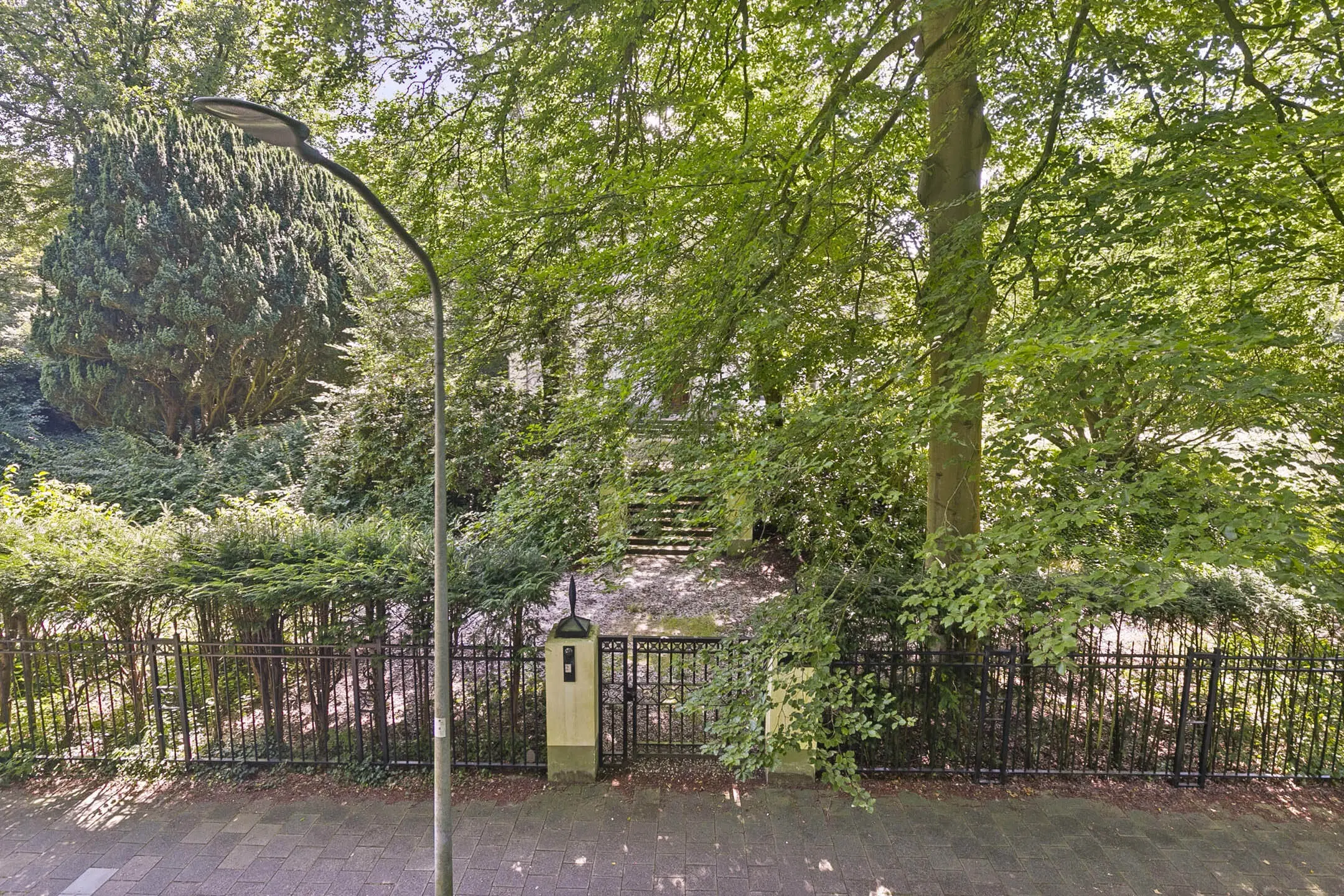 Landhuis Endymion (Koepellaan 2) te Bloemendaal