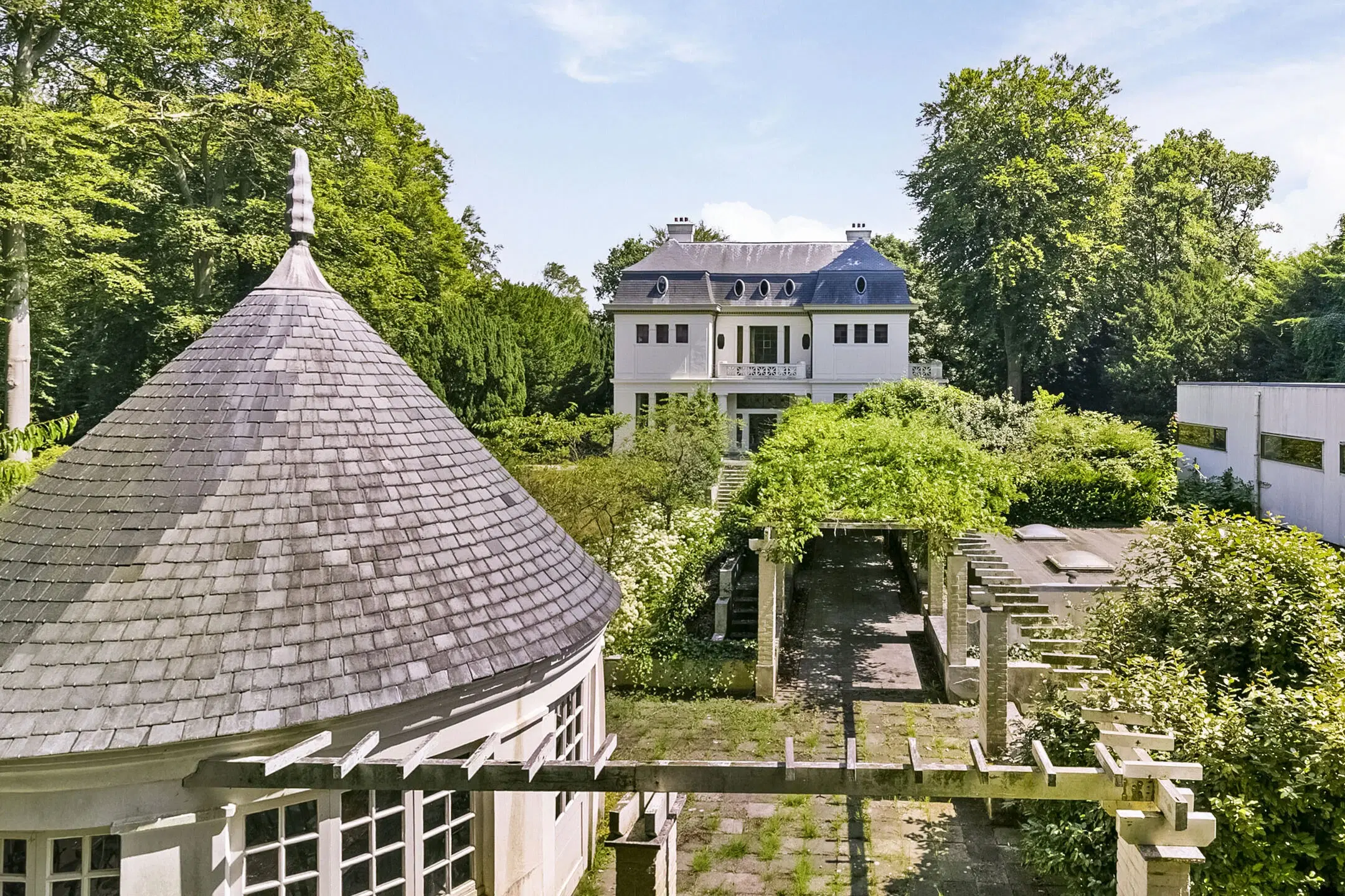 Landhuis Endymion (Koepellaan 2) te Bloemendaal