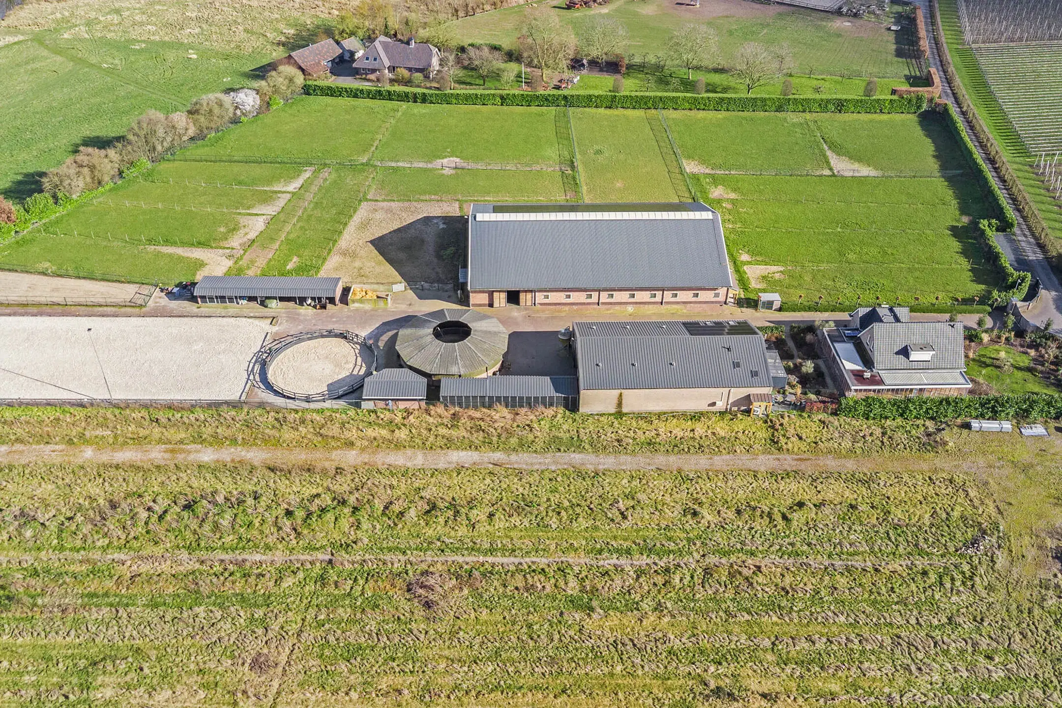 Tiel, Rijsakkerweg 14