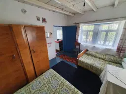 Klassiek Balkanhuis op 2.824 m² bebouwbare grond in Dragomirovo, Veliko Tarnovo - Bulgarije