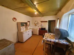 Klassiek Balkanhuis op 2.824 m² bebouwbare grond in Dragomirovo, Veliko Tarnovo - Bulgarije