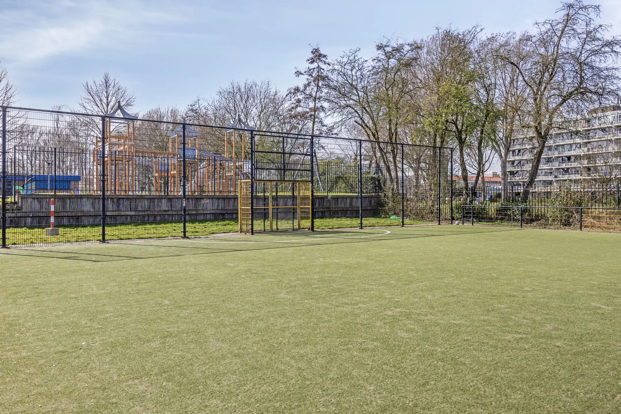 Rotterdam, Ploegstraat 63