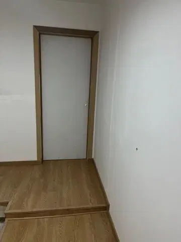 Gerenoveerd herenhuis met 6 slaapkamers / studios in La Trimouille, Frankrijk