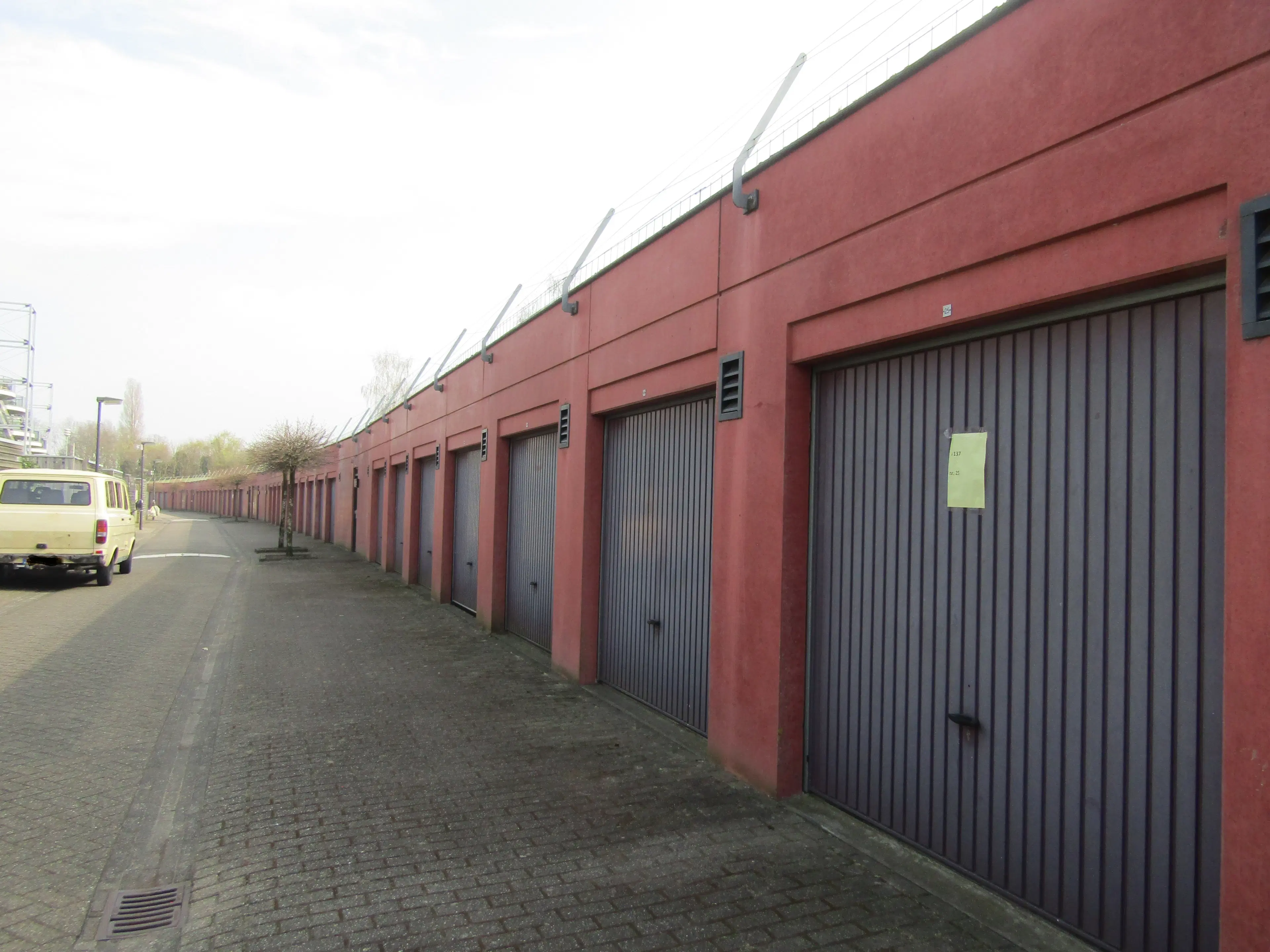 Garagebox nr. 25 a/d Vlaemsche Hoeve te Vlijmen