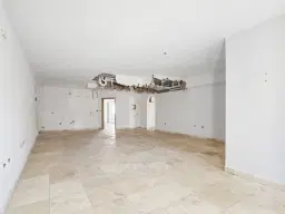 3 parking studio apartment units (A-13) gelegen in Tower Building van Rainbow Beach Club te Cupecoy (Sint Maarten)