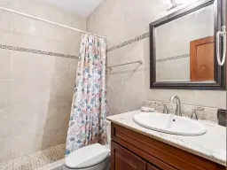 Apartment (G-17/A-24) gelegen in Tower Building van Rainbow Beach Club te Cupecoy (Sint Maarten)