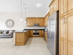 Apartment (G-17/A-24) gelegen in Tower Building van Rainbow Beach Club te Cupecoy (Sint Maarten)