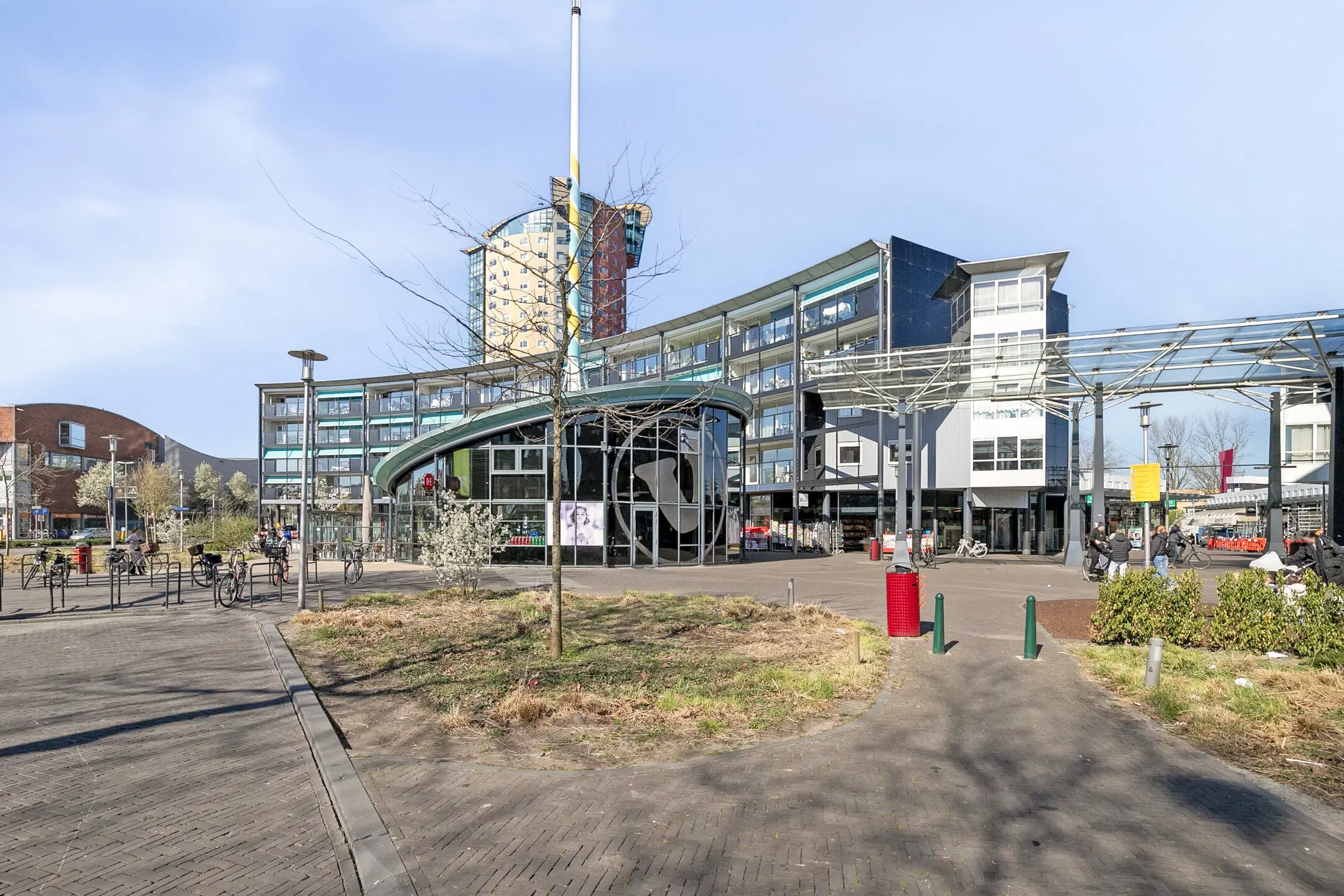 Dordrecht, Meranti 204