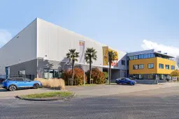 Alphen aan den Rijn, Distributieweg 33-35