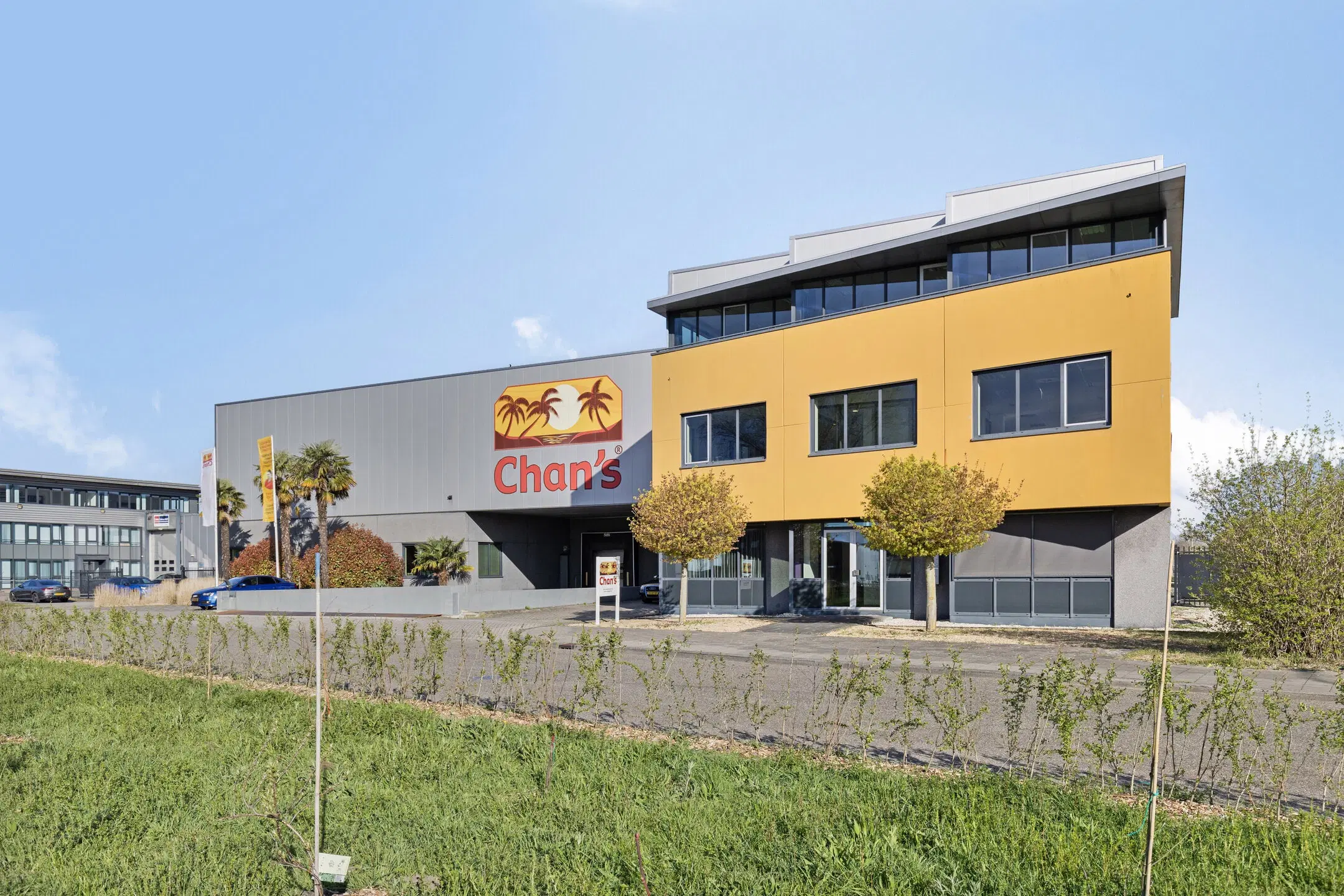 Alphen aan den Rijn, Distributieweg 33-35