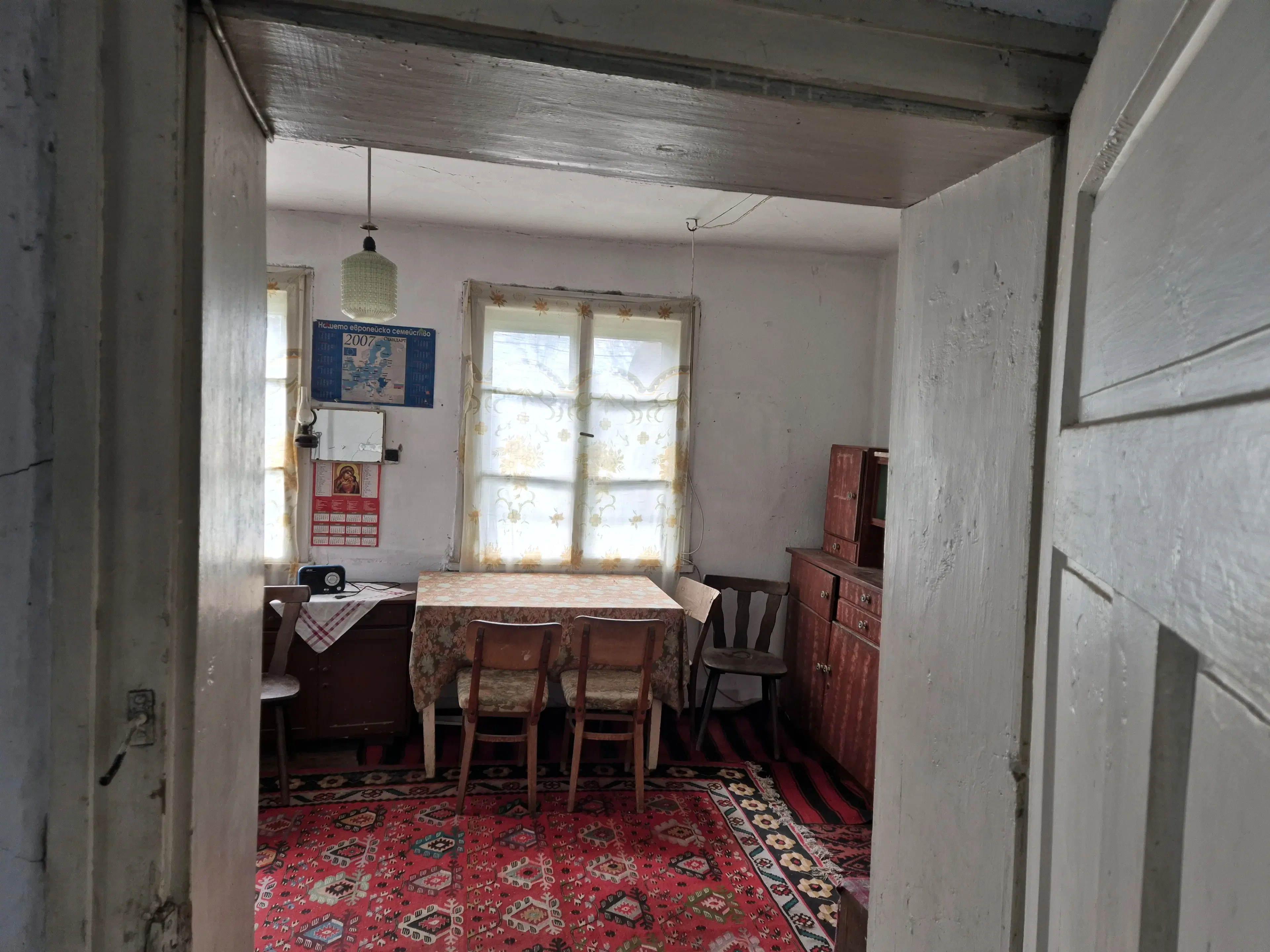 Balkan-stijl klassiek huis, schuur en 2 percelen totaal 1.478 m² in Tsar Petrovo - Bulgarije