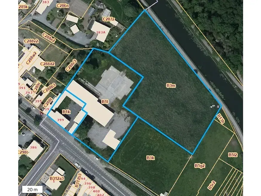 Projectgrond (1ha 18a) voor residentiële/commerciële ontwikkeling te Ath (België) 