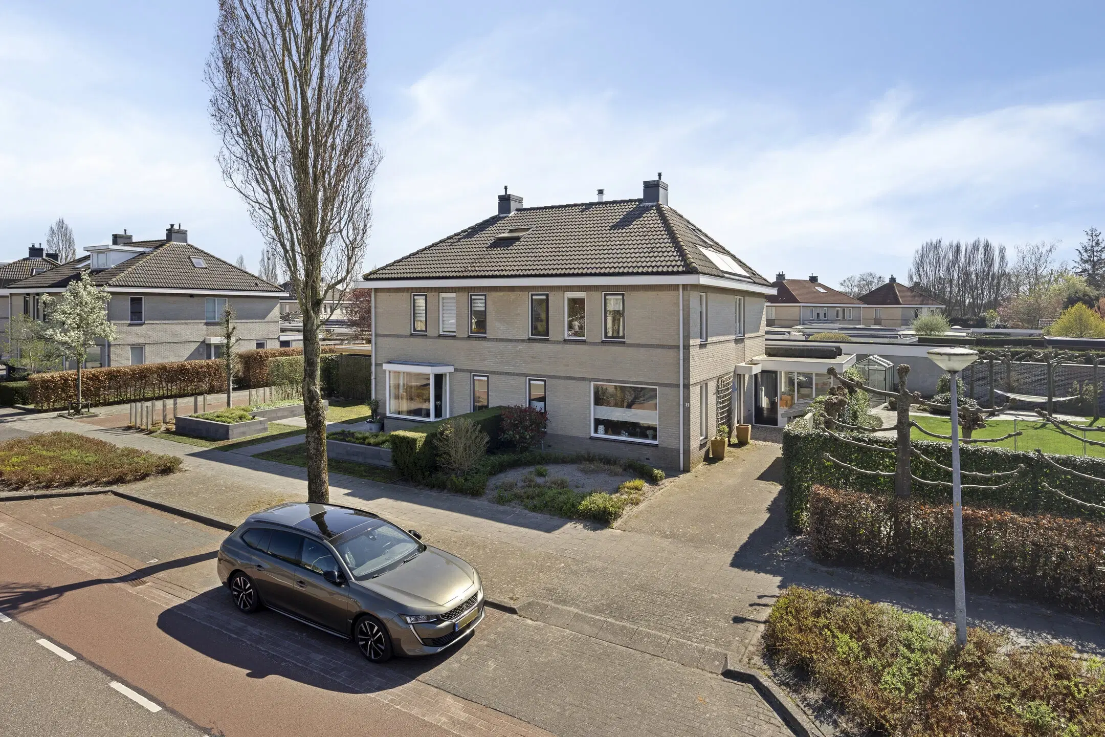 Elburg, Veldbloemenlaan 2