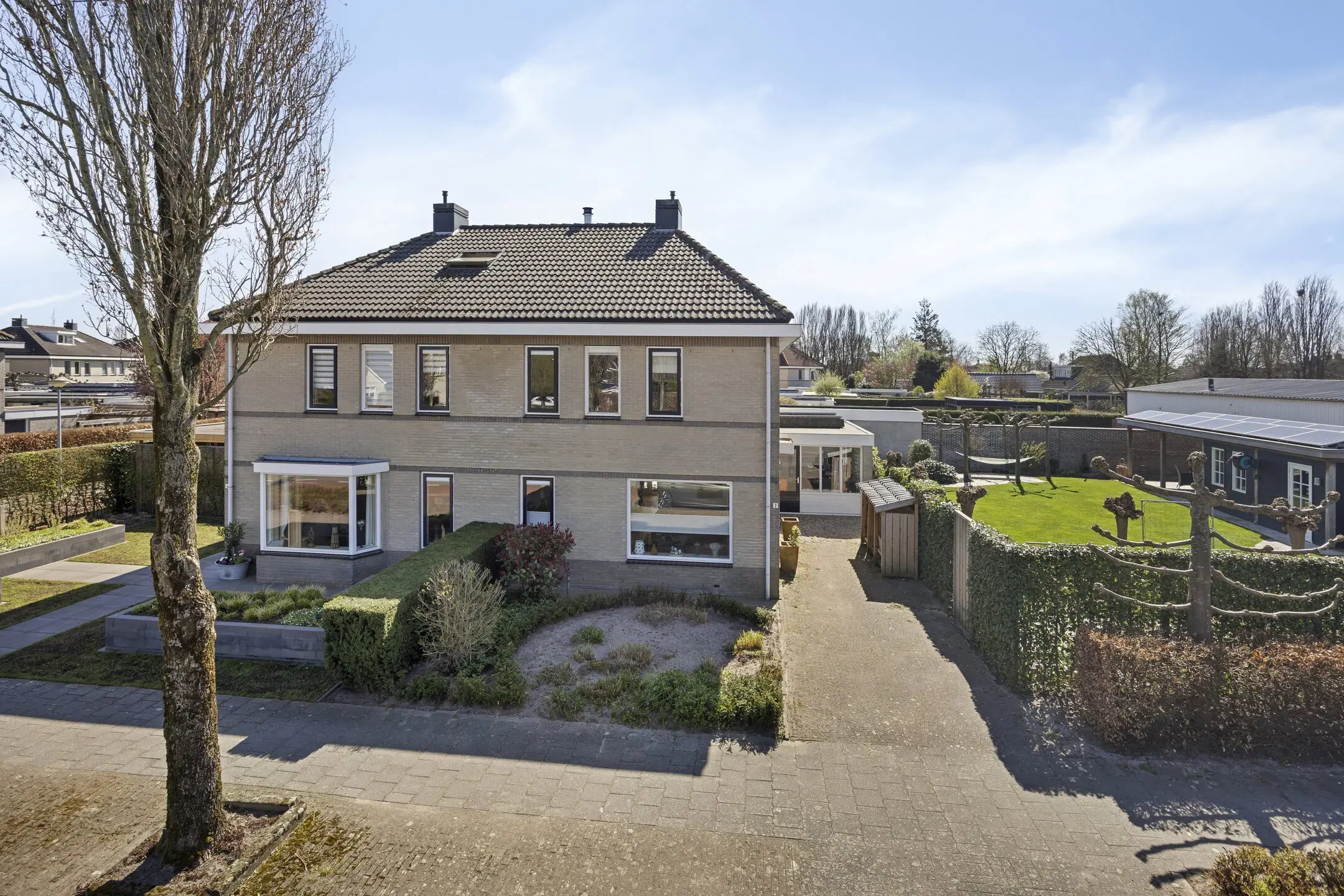 Elburg, Veldbloemenlaan 2