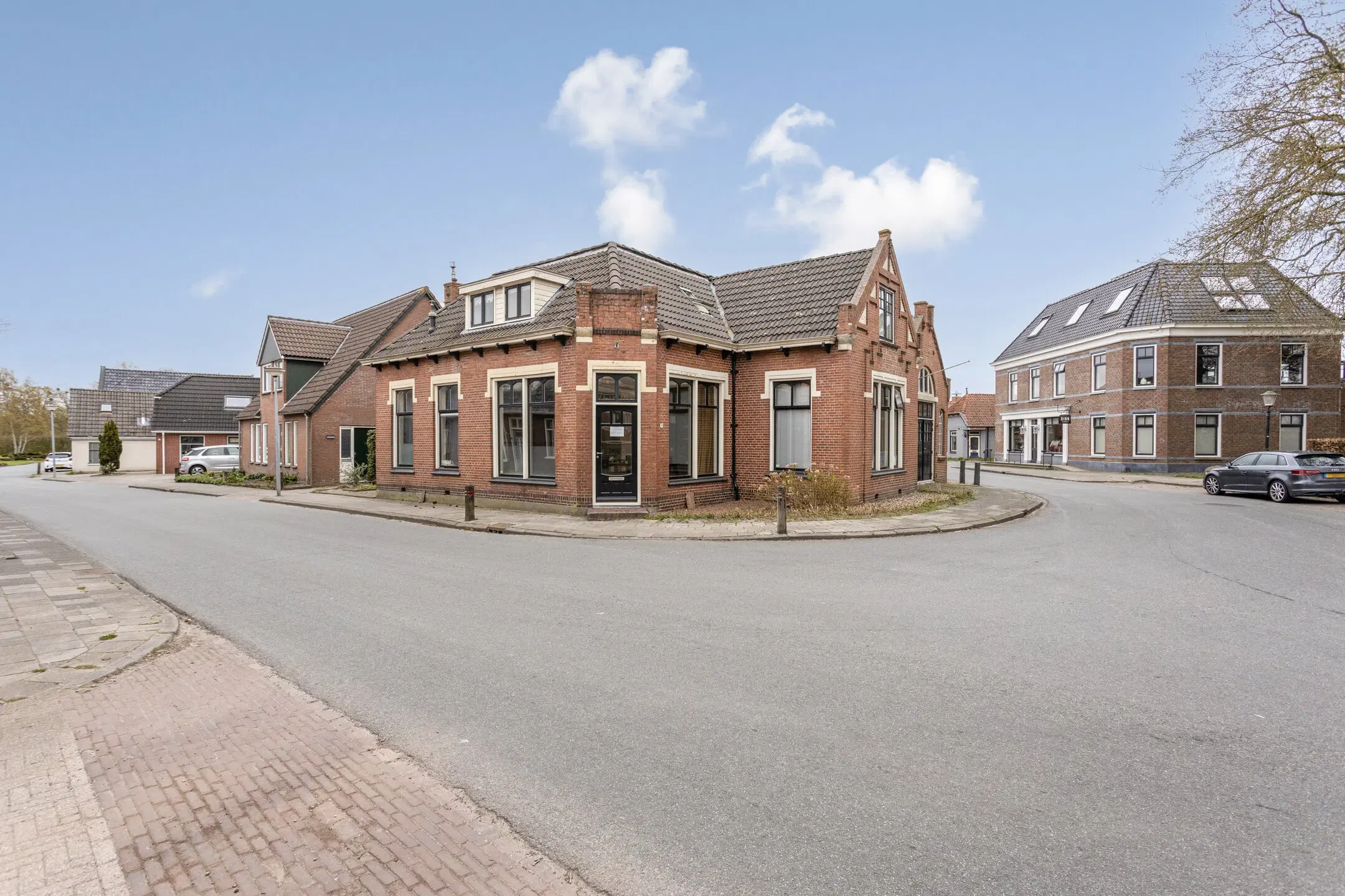 Tolbert, Hoofdstraat 50