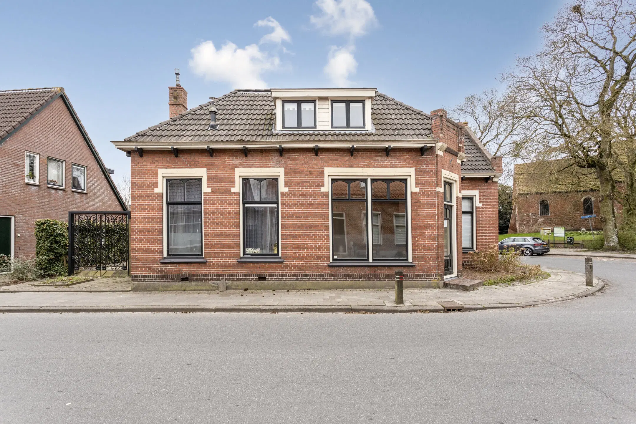 Tolbert, Hoofdstraat 50