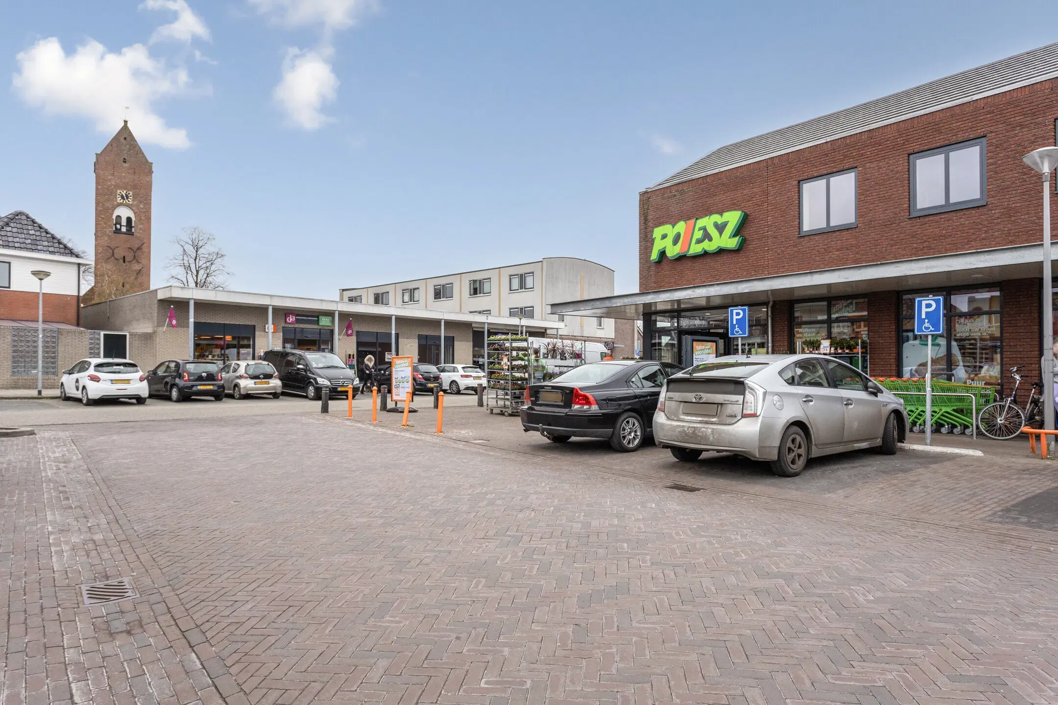Tolbert, Hoofdstraat 50