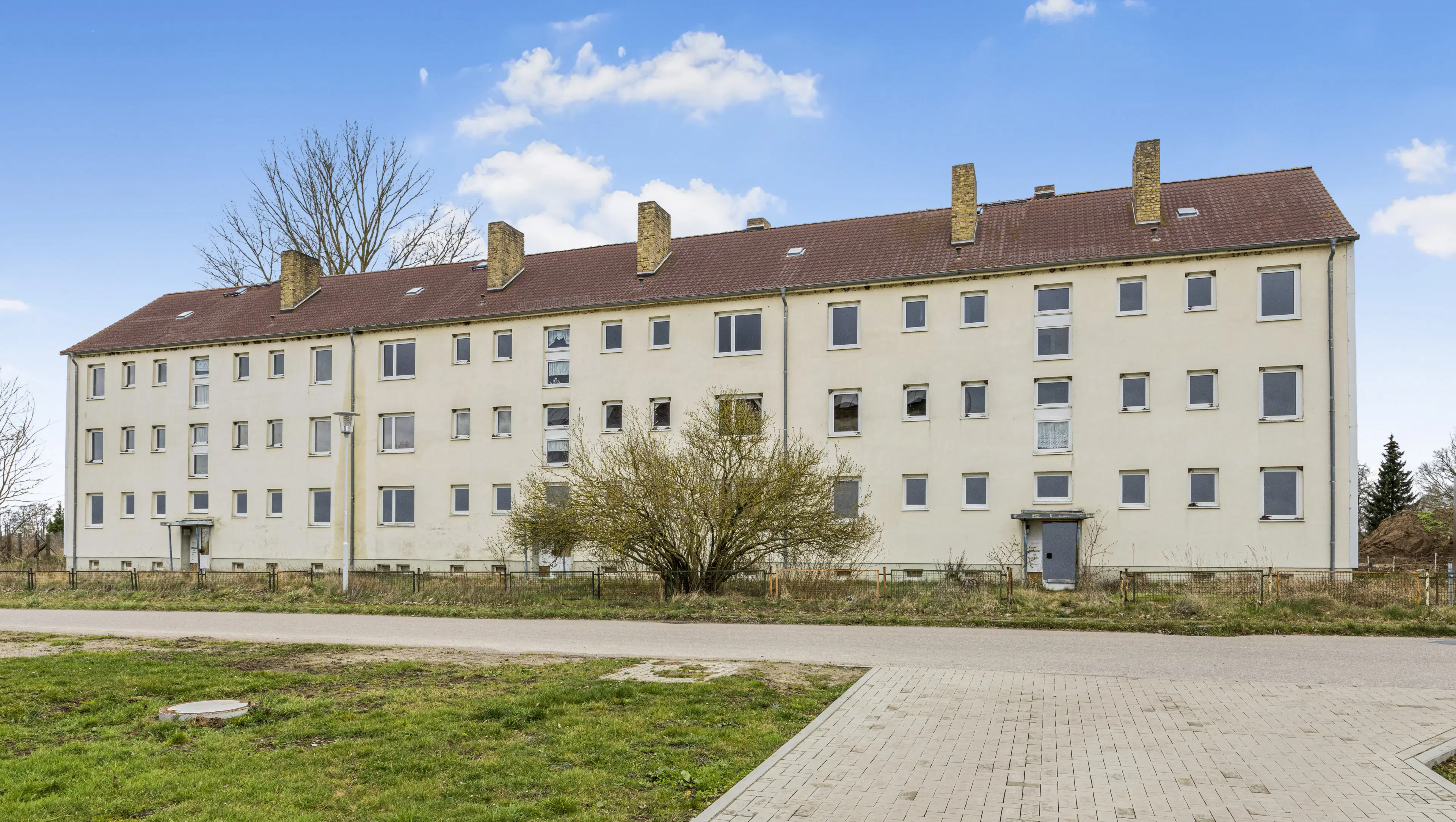 Appartementencomplex met 21 woningen en 20 garageboxen in Gribow - Duitsland