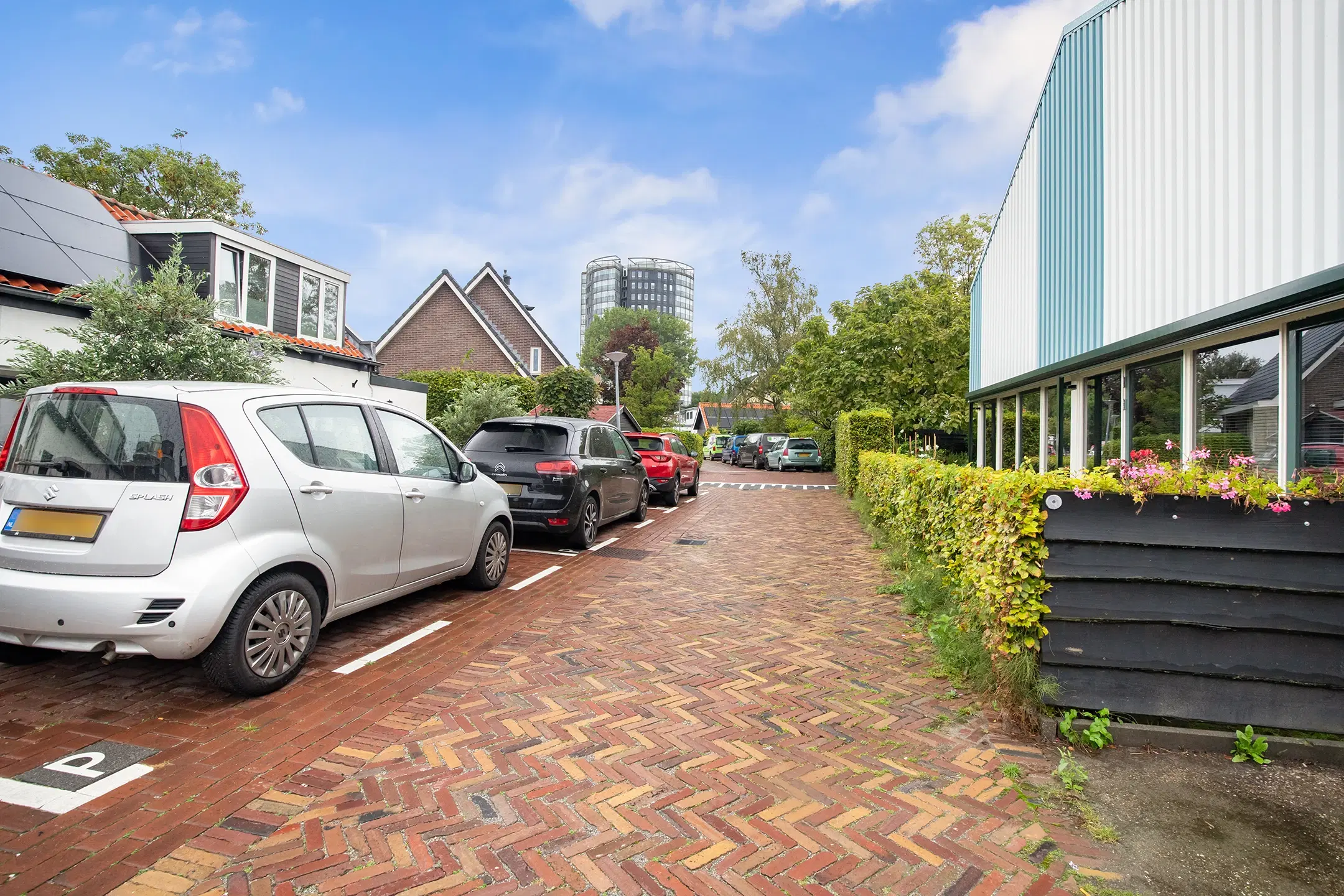 Pernis Rotterdam, Pernisser Molenweg 2