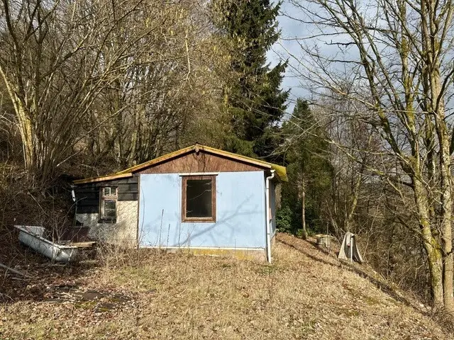 Bungalow op 532 m² eigendom perceel in Schwarza, Thüringen - Duitsland