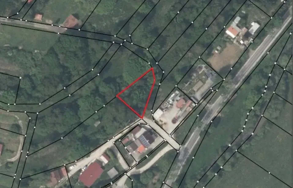 Bungalow op 532 m² eigendom perceel in Schwarza, Thüringen - Duitsland
