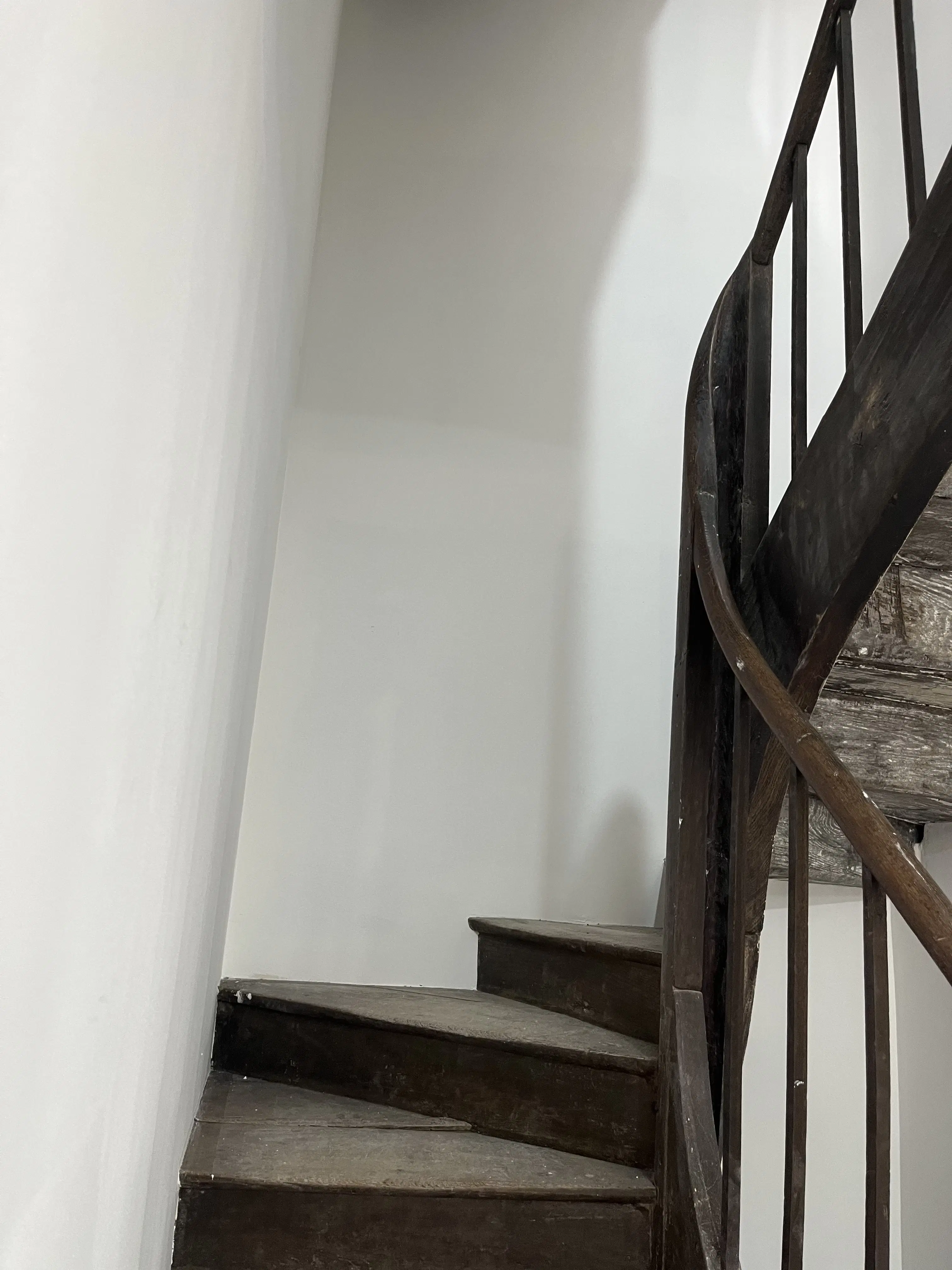 Gerenoveerd herenhuis met 6 slaapkamers/studo's in La Trimouille - Frankrijk