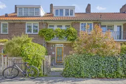 Amstelveen, Mr. F.A. van Hallweg 11