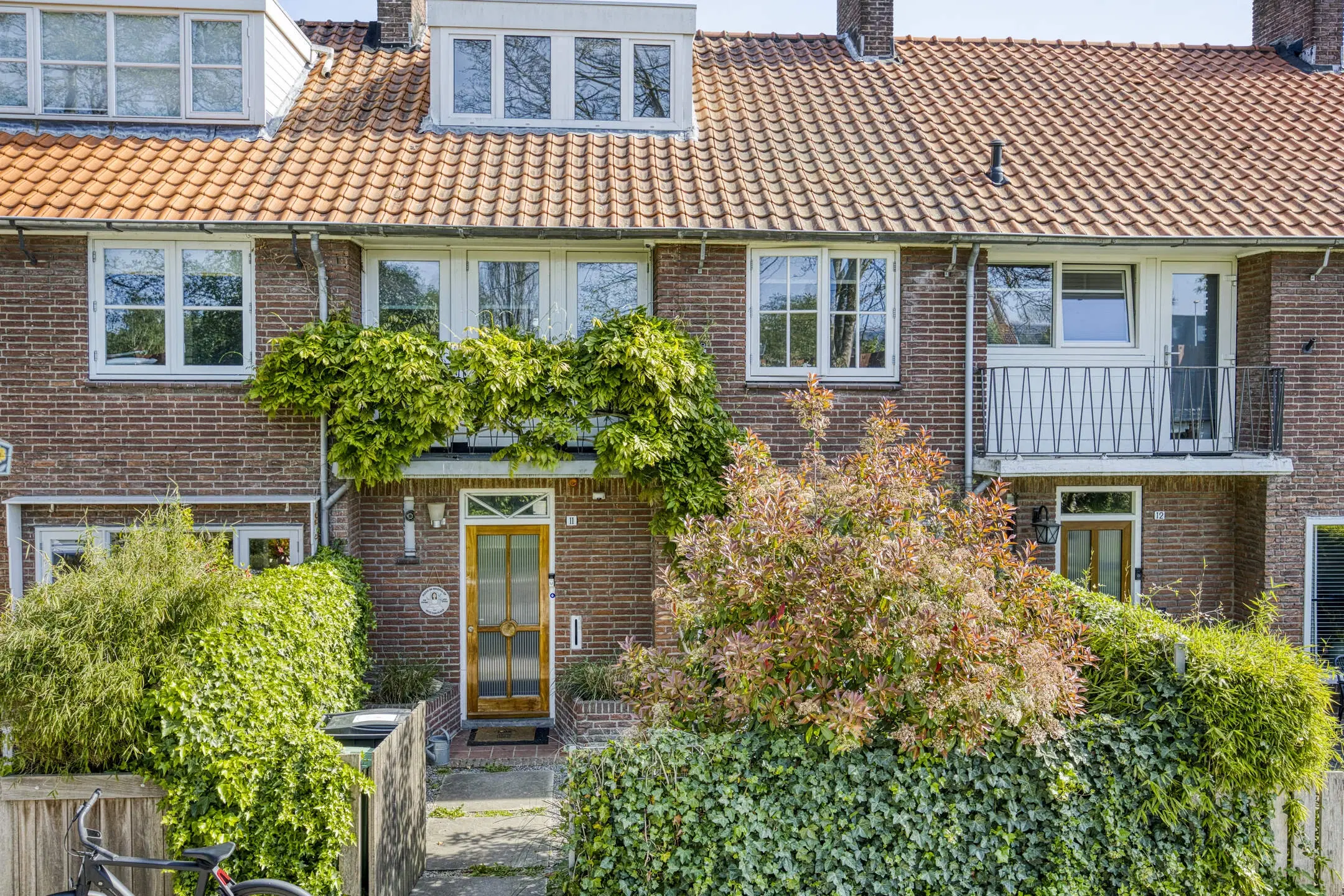 Amstelveen, Mr. F.A. van Hallweg 11