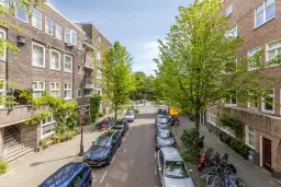Amsterdam, Okeghemstraat 41-2