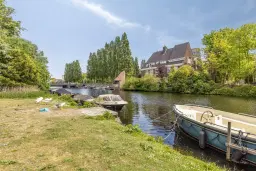 Amsterdam, Okeghemstraat 41-2