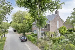 Leidschendam, Park Leeuwenberghlaan 15