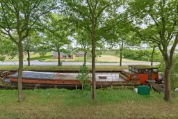 Woonboot genaamd SPES