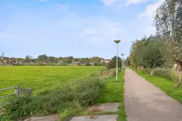 Velserbroek, Kleine Zonnedauw 9